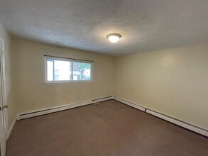 21 Suffolk St, Unit A in Cambridge, MA - Foto de edificio - Building Photo