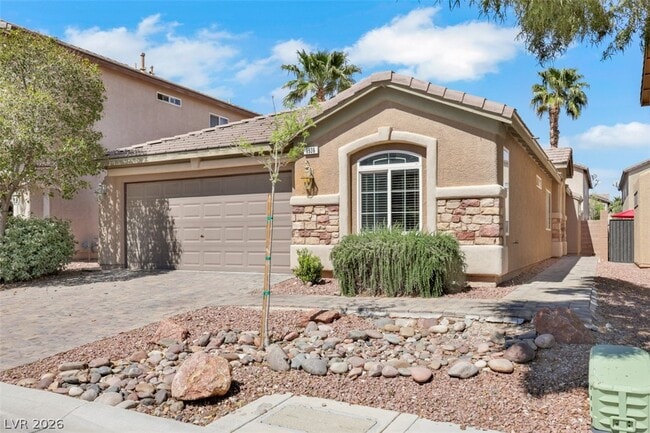 9936 Willowbrook Pond Rd in Las Vegas, NV - Building Photo - Building Photo