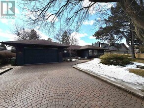 416 The Kingsway in Toronto, ON - Building Photo - Building Photo