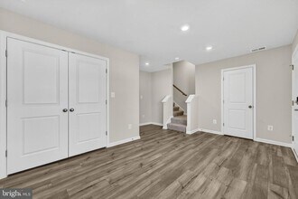 1240 Red Clover Ln in Ranson, WV - Building Photo - Building Photo