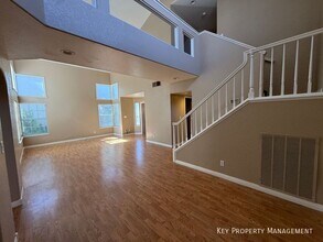 1520 Imperial Cup Dr in Las Vegas, NV - Building Photo - Building Photo