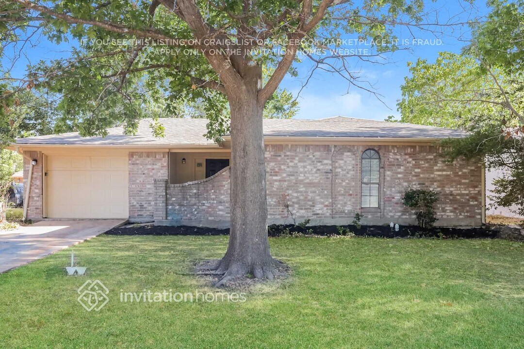 912 Meadowdale Dr in Royse City, TX - Building Photo