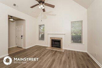 1076 Washington Dr in Moody, AL - Building Photo - Building Photo