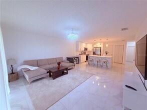 4309 Winding River Way in Land O Lakes, FL - Building Photo - Building Photo