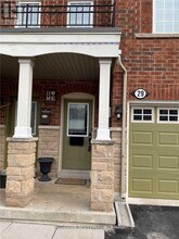 29 Denison Ave in Brampton, ON - Building Photo - Building Photo