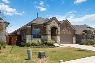 158 Coronella Dr in Liberty Hill, TX - Building Photo - Building Photo