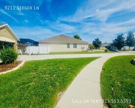9211 Seeger Ln in Land O Lakes, FL - Building Photo - Building Photo