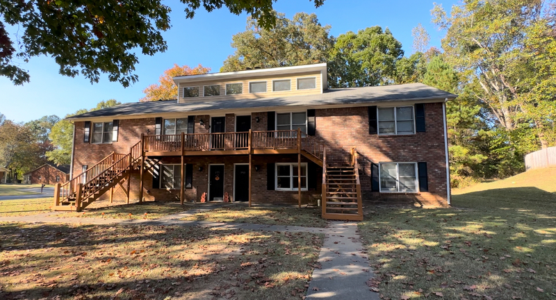 1979 Patterson Cir in Lawrenceville, GA - Foto de edificio