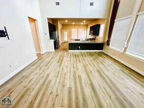 14906 Palmer Crk in San Antonio, TX - Building Photo - Building Photo