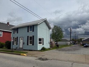 406 Ligonier St in Latrobe, PA - Building Photo - Building Photo