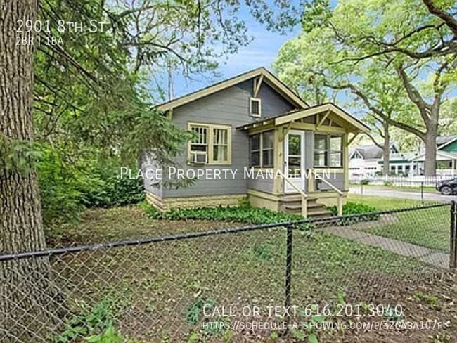 property at 2901 8th St
