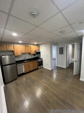 77 Park Dr in Boston, MA - Building Photo - Building Photo
