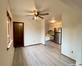 2 Camden Rd in Brewster, NY - Building Photo - Building Photo