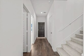 612 Rustic Grv in Boerne, TX - Building Photo - Building Photo