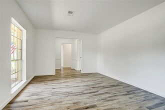 14035 Myrtlea Dr in Houston, TX - Building Photo - Building Photo