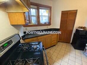 251 Highland St-Unit -1 in Boston, MA - Building Photo - Building Photo