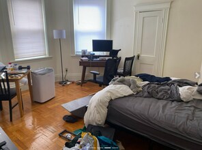 98 Queensberry St, Unit 2 in Boston, MA - Foto de edificio - Building Photo