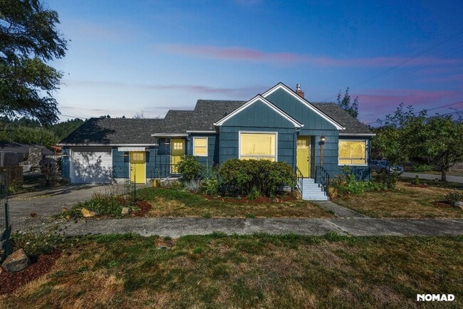 682 SW McFadden Ave in Chehalis, WA - Building Photo - Building Photo