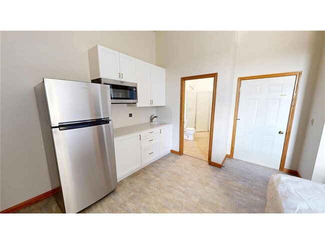 property at 542 Benson Ave SW