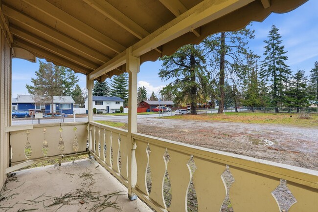 688 W Kolby Ct in Coeur d'Alene, ID - Building Photo - Building Photo