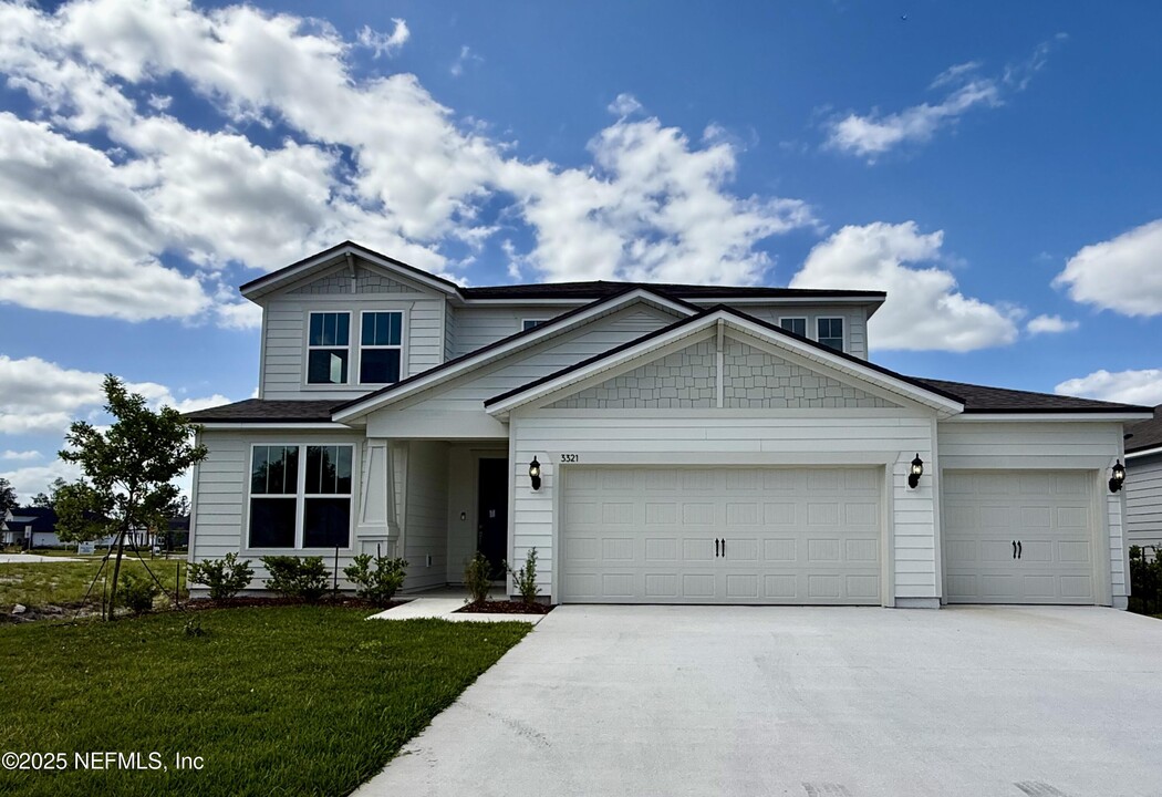 3321 Harvesters Ct in Green Cove Springs, FL - Building Photo