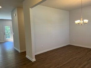 409 Deven Dr in Dallas, GA - Building Photo - Building Photo