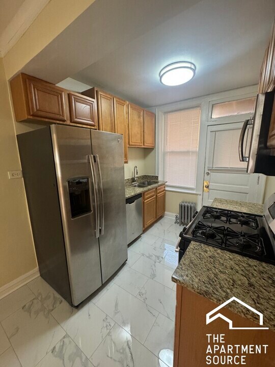 6214 N Mozart St in Chicago, IL - Building Photo