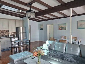 113 174th Ave E in Redington Shores, FL - Building Photo - Building Photo
