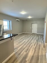 45 Monarch Wy in Portsmouth, NH - Building Photo - Building Photo