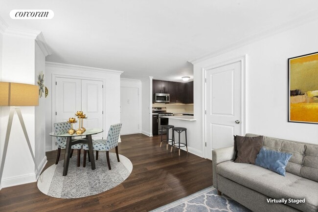 333 E 34th St in New York, NY - Building Photo - Building Photo