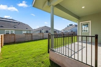 290 Jeffers in Kyle, TX - Foto de edificio - Building Photo