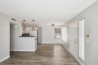 3090 Tarpon in Las Vegas, NV - Building Photo - Building Photo