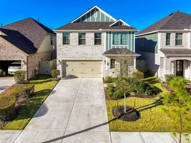 property at 10639 Whitejacket
