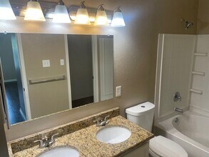 325 Wolf Mountain Ln in Fort Worth, TX - Building Photo - Building Photo