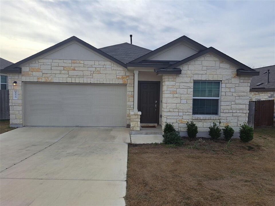 6025 Toscana Trace in Round Rock, TX - Building Photo