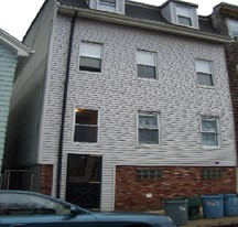 192 Brooks St Apartments