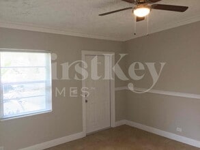 16410 NW 20th Ave in Opa Locka, FL - Building Photo - Building Photo