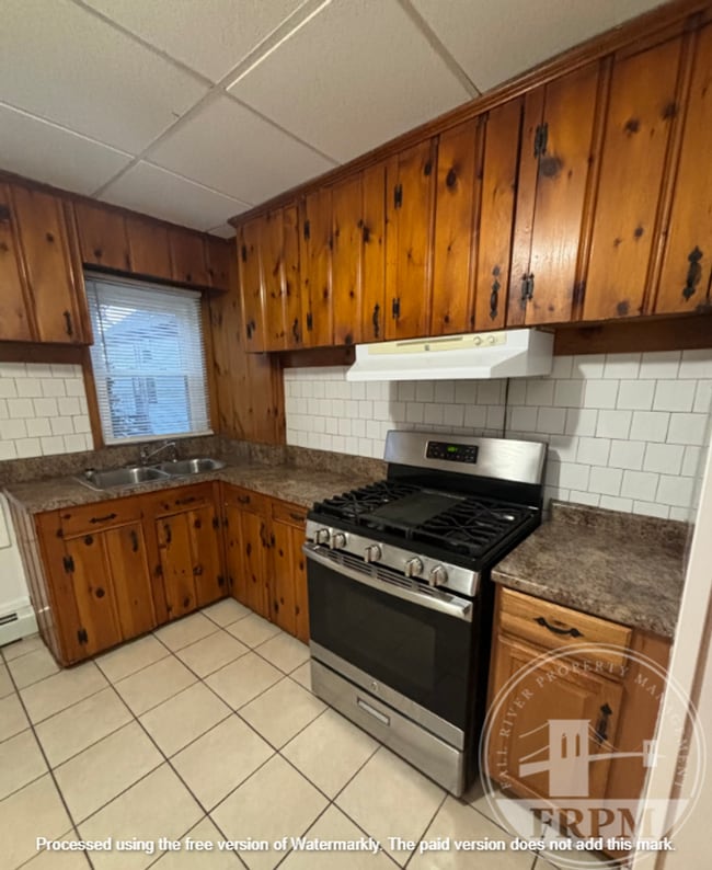99 Orange St