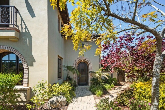 267 Elderberry Dr in Goleta, CA - Building Photo - Building Photo