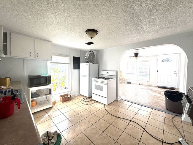 122 Poyas Trl in Huger, SC - Building Photo - Building Photo