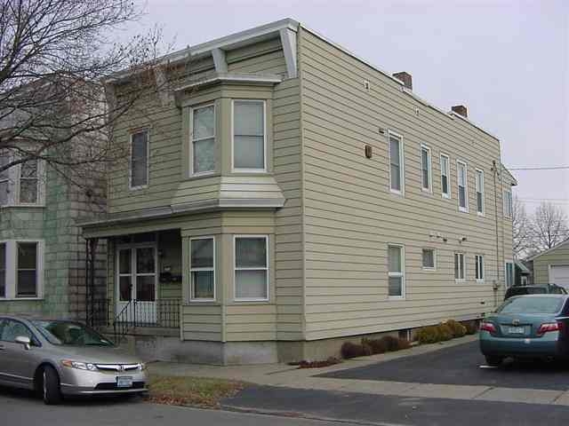 2316 3rd Ave in Watervliet, NY - Foto de edificio