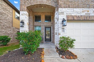 12154 Texas Trumpet Trail in Humble, TX - Building Photo - Building Photo