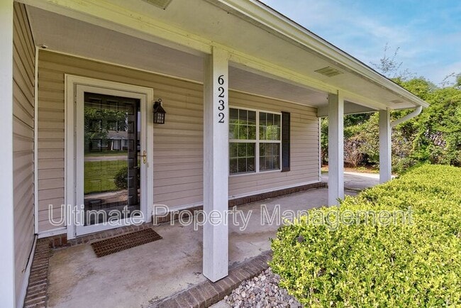 6232 Murrayville Rd in Wilmington, NC - Foto de edificio - Building Photo