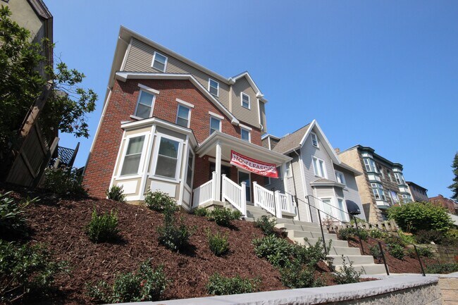 816 S Negley Ave, Unit #4 in Pittsburgh, PA - Building Photo - Building Photo