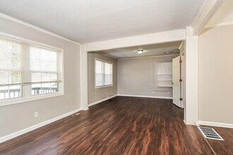 1165 Wisteria Dr SW in Mableton, GA - Building Photo - Building Photo