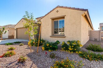 17651 W Palo Verde Dr in Litchfield Park, AZ - Building Photo - Building Photo