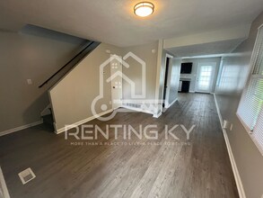 319 Peachtree Rd in Nicholasville, KY - Building Photo - Building Photo