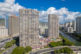 Yacht Harbor Towers in Honolulu, HI - Building Photo