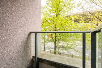 209 Fort York Blvd, Unit SI ID1470539P in Toronto, ON - Building Photo - Building Photo