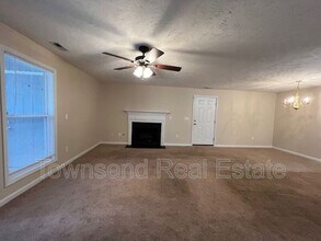 1905 Sardonyx Rd in Fayetteville, NC - Building Photo - Building Photo